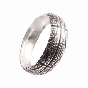 Tire Tread Ring…Of Course! We all enjoy our Roads and Wheels. The classic tread pattern and its comfortable rolled edges make it Road Ready!