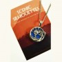 beach-scene-lois-wagner-scenic-silhouettes-necklace b